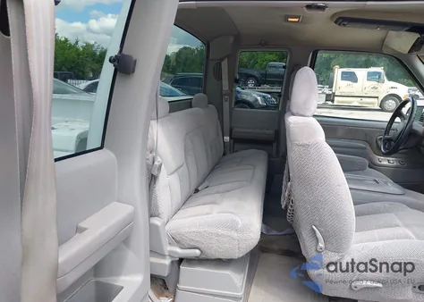 1998 GMC Sierra 1500 Sl Wideside from USA, damaged, VIN 2GTEC19R4W1535110